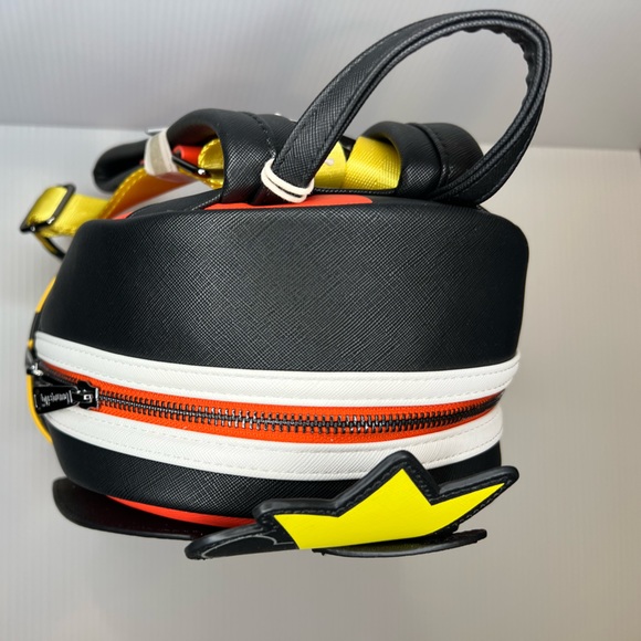 Loungefly Queen of Hearts Mini Backpack and Wallet Bundle - Picture 8 of 13